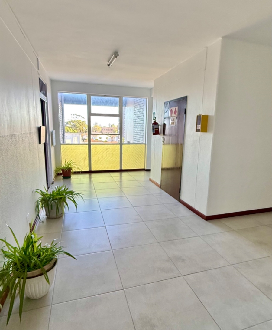 2 Bedroom Property for Sale in Richmond Hill Eastern Cape
